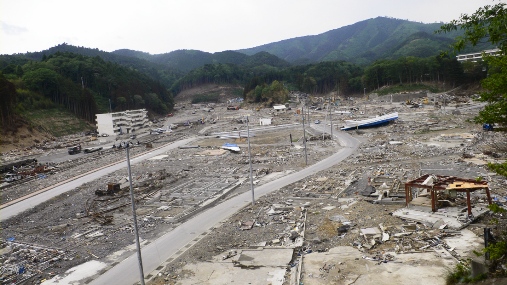 東日本大震災里見写真2